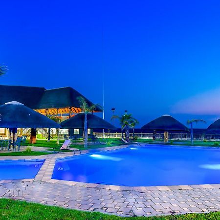 Big Valley Game Lodge Lobatse Dış mekan fotoğraf